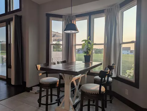 Dining - 3223 Windy Ridge Dr, Springfield, OH 45502 photo 1 of 3