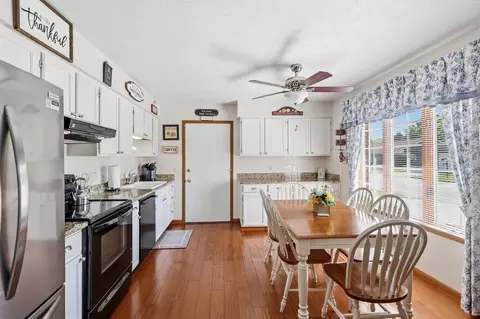 Kitchen - 3023 Brixton Dr, Springfield, OH 45503 photo 1 of 5