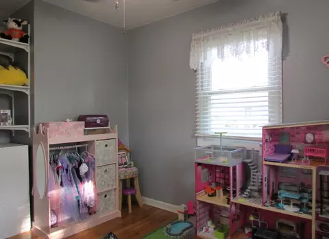 Bedroom - 1372 Stephens Rd, Sidney, OH 45365 photo 6 of 9