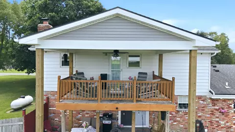 Exterior - 5258 E County Line Rd, Springfield, OH 45502 photo 8 of 15