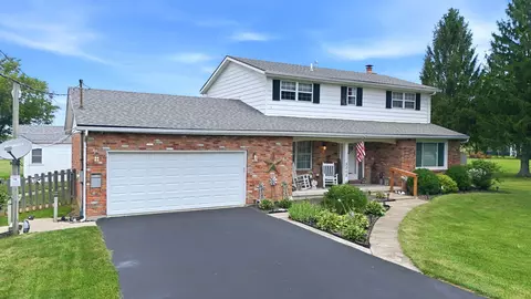 Exterior - 5258 E County Line Rd, Springfield, OH 45502 photo 3 of 15