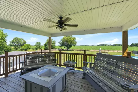 Exterior - 5258 E County Line Rd, Springfield, OH 45502 photo 5 of 15