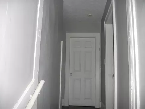 Entry Way - 2209 Columbus Ave, Springfield, OH 45503 photo 5 of 5