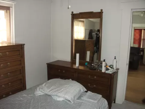 Bedroom - 2209 Columbus Ave, Springfield, OH 45503 photo 6 of 12