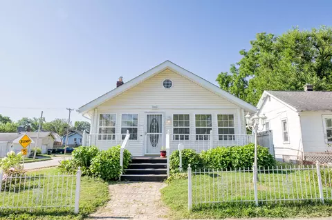 956 Chelsea Ave, Dayton, OH 45420
