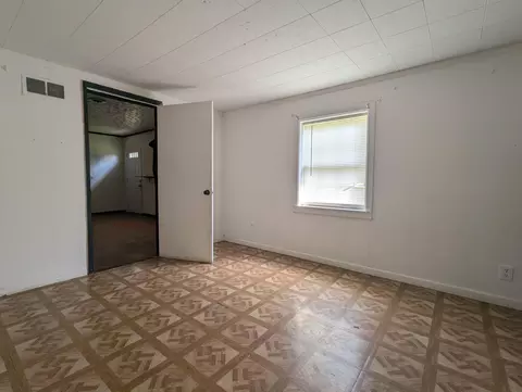 Bedroom - 2194 W Blee Rd, Springfield, OH 45502 photo 1 of 3
