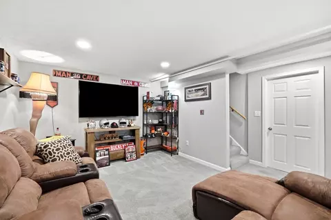 Other - 4111 Helena Dr, Springfield, OH 45503 photo 9 of 21