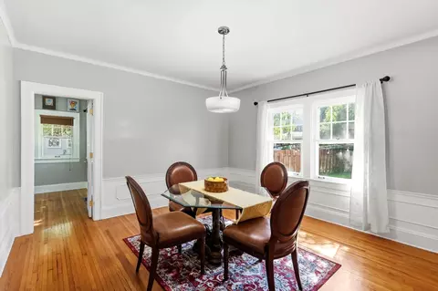 Dining - 1840 Crescent Dr, Springfield, OH 45504 photo 1 of 3