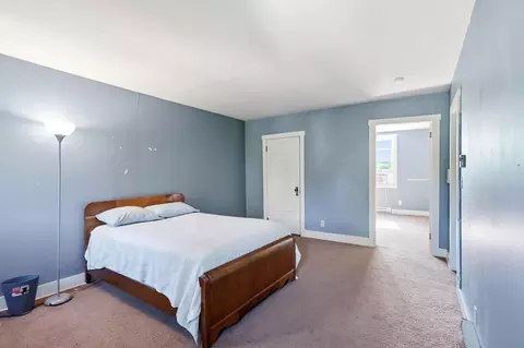 Bedroom - 1840 Crescent Dr, Springfield, OH 45504 photo 9 of 12