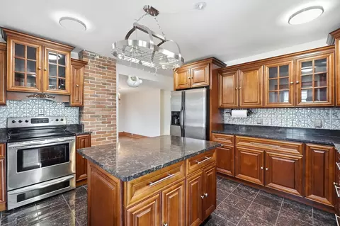 Kitchen - 649 E High St, Springfield, OH 45505 photo 3 of 7