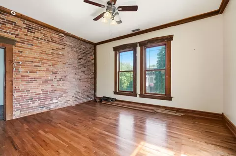 Living - 649 E High St, Springfield, OH 45505 photo 12 of 12