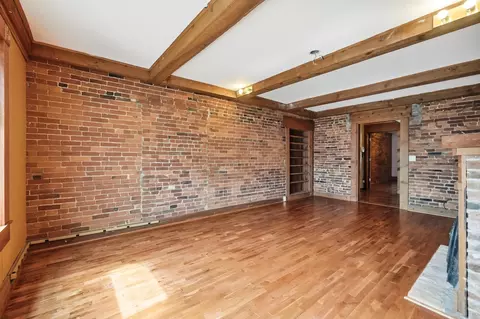 Living - 649 E High St, Springfield, OH 45505 photo 9 of 12
