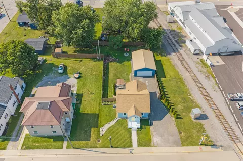 405 E Pike St, Jackson Center, OH 45334