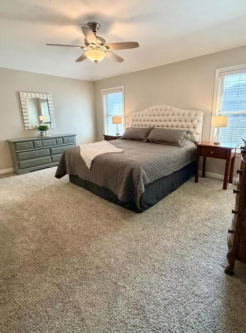 Bedroom - 537 E Hoewisher Rd, Sidney, OH 45365 photo 1 of 4