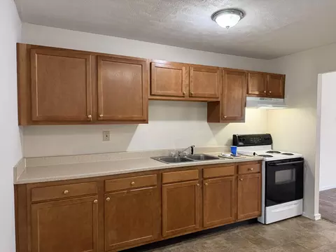 Kitchen - 2818 Morton Dr, Springfield, OH 45505 photo 1 of 1