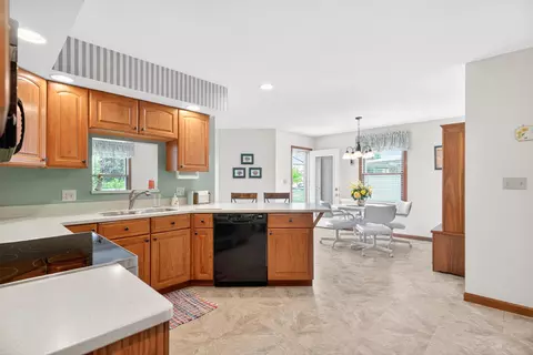 551 Foxcross Dr, Sidney, OH 45365 photo 9