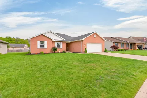 551 Foxcross Dr, Sidney, OH 45365 photo 3