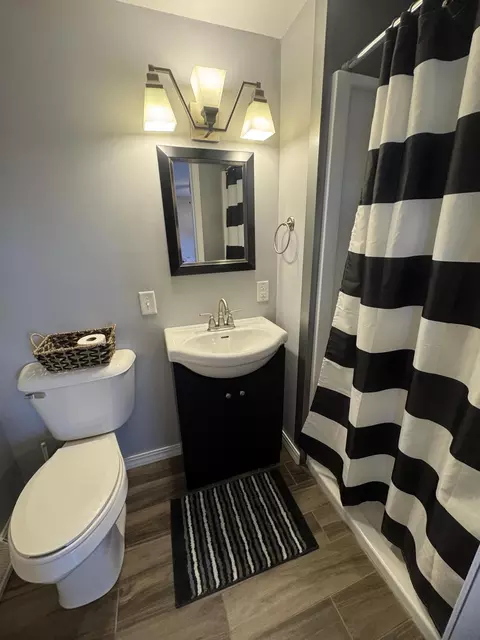 Bath - 1018 Clover Ln, Celina, OH 45822 photo 2 of 4