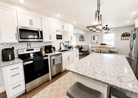 Kitchen - 1018 Clover Ln, Celina, OH 45822 photo 2 of 3