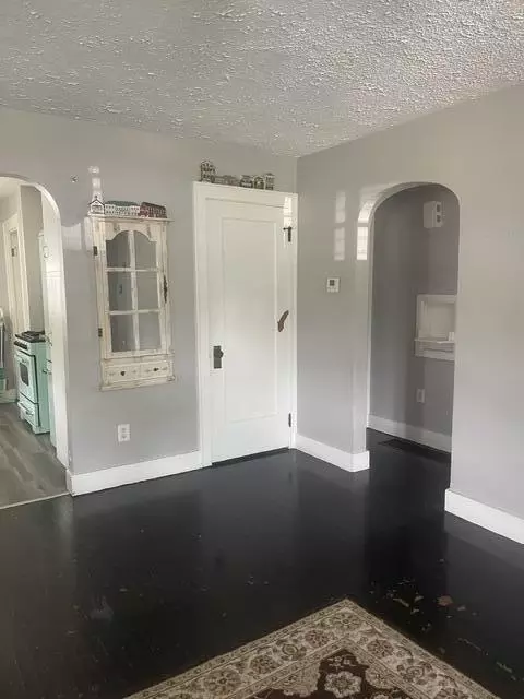 Other - 1015 Beacon St, Springfield, OH 45505 photo 3 of 12