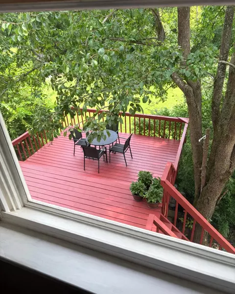 Exterior - 1613 Miles Rd, Cincinnati, OH 45231 photo 8 of 11