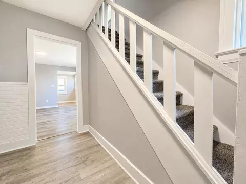 Entry Way - 23 N Douglas Ave, Springfield, OH 45503 photo 1 of 1