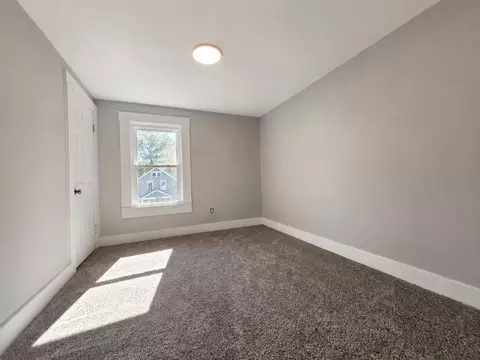 Bedroom - 23 N Douglas Ave, Springfield, OH 45503 photo 3 of 6