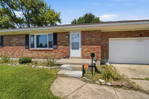 Exterior - 1450 Moorefield Rd, Springfield, OH 45503 photo 3 of 9