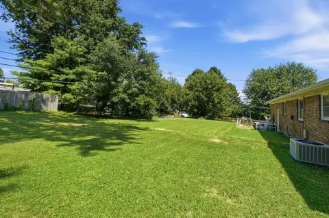 Exterior - 1450 Moorefield Rd, Springfield, OH 45503 photo 9 of 9