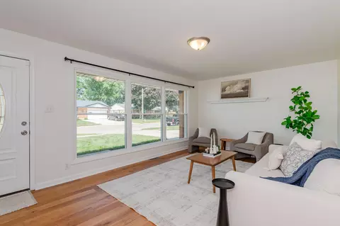 135 Shaftsbury Rd, Troy, OH 45373