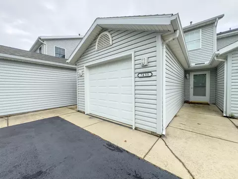 7455 Snug Harbor Dr, Russells Point, OH 43348