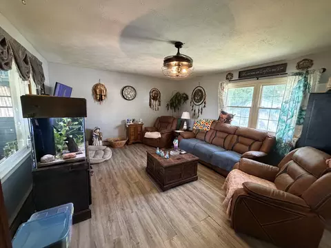 Living - 1404 Stephens Rd, Sidney, OH 45365 photo 1 of 4