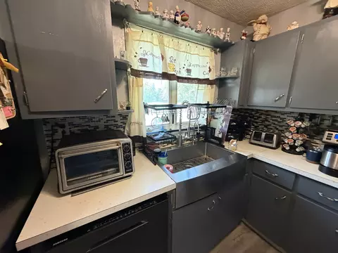 Kitchen - 1404 Stephens Rd, Sidney, OH 45365 photo 3 of 4