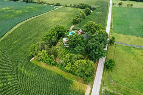 View/Area - 7646 N River Rd, Springfield, OH 45502 photo 2 of 8