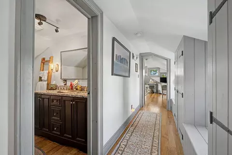 Entry Way - 7646 N River Rd, Springfield, OH 45502 photo 10 of 10