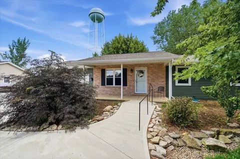 49 Lloyd Dr, North Lewisburg, OH 43060