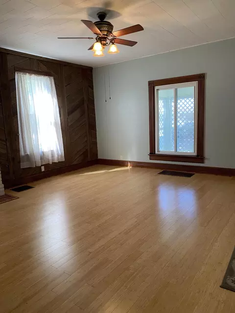 Living - 318 Brooklyn Ave, Sidney, OH 45365 photo 1 of 2