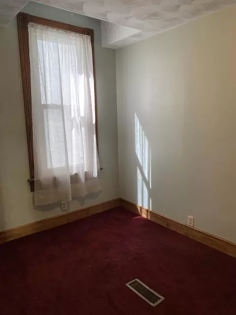 Bedroom - 318 Brooklyn Ave, Sidney, OH 45365 photo 1 of 6