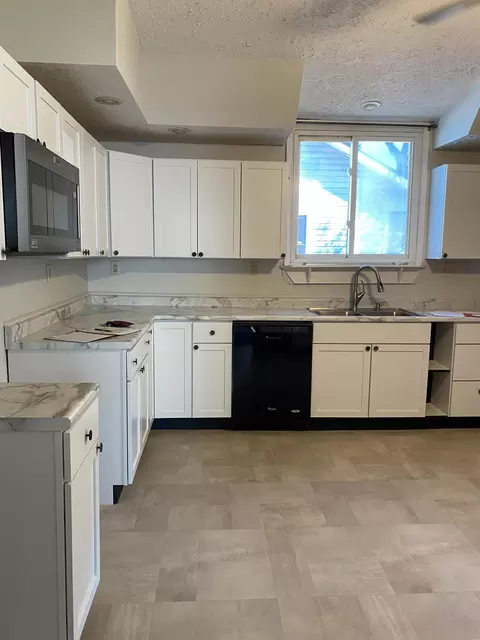 Kitchen - 318 Brooklyn Ave, Sidney, OH 45365 photo 2 of 2