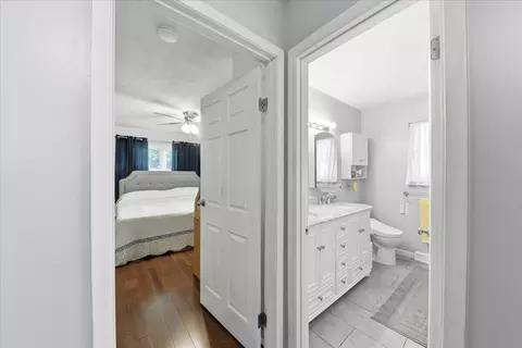 Entry Way - 3961 Mumper Rd, Springfield, OH 45502 photo 5 of 7