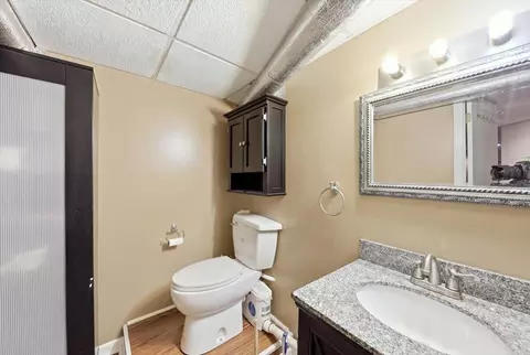Bath - 3961 Mumper Rd, Springfield, OH 45502 photo 7 of 7