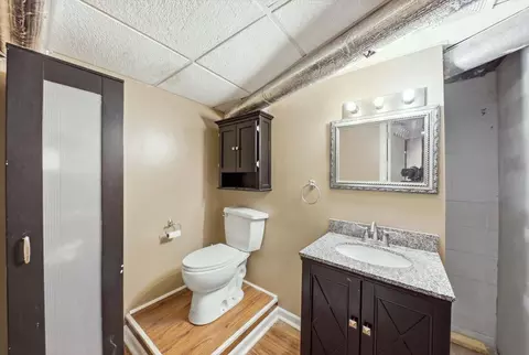 Bath - 3961 Mumper Rd, Springfield, OH 45502 photo 6 of 7