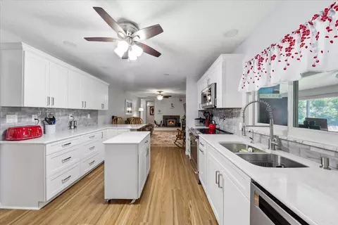 Kitchen - 3961 Mumper Rd, Springfield, OH 45502 photo 1 of 5