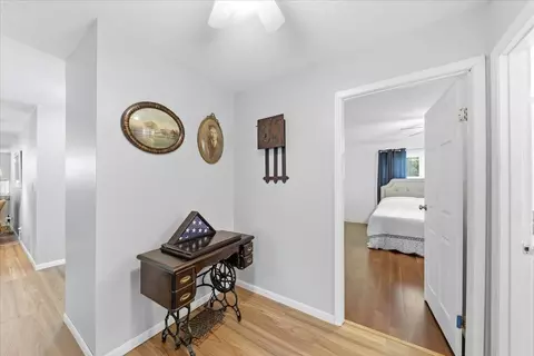 Entry Way - 3961 Mumper Rd, Springfield, OH 45502 photo 4 of 7