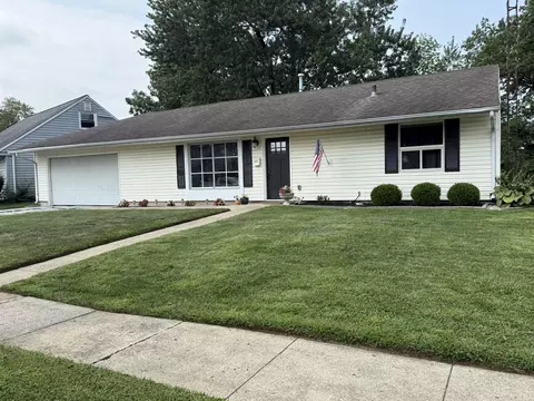 Exterior - 821 Hemlock St, Celina, OH 45822 photo 2 of 3