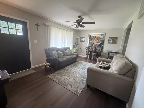 Living - 821 Hemlock St, Celina, OH 45822 photo 2 of 2
