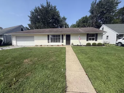 Exterior - 821 Hemlock St, Celina, OH 45822 photo 3 of 3