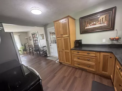 Kitchen - 821 Hemlock St, Celina, OH 45822 photo 3 of 7