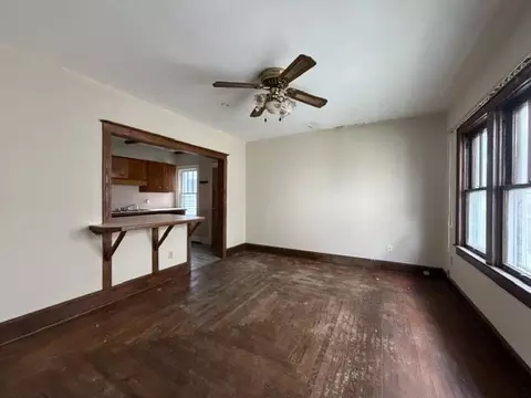 Living - 468 E Cecil St, Springfield, OH 45503 photo 2 of 7