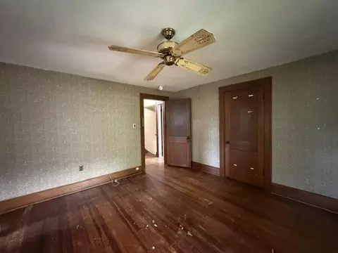 Bedroom - 468 E Cecil St, Springfield, OH 45503 photo 5 of 5